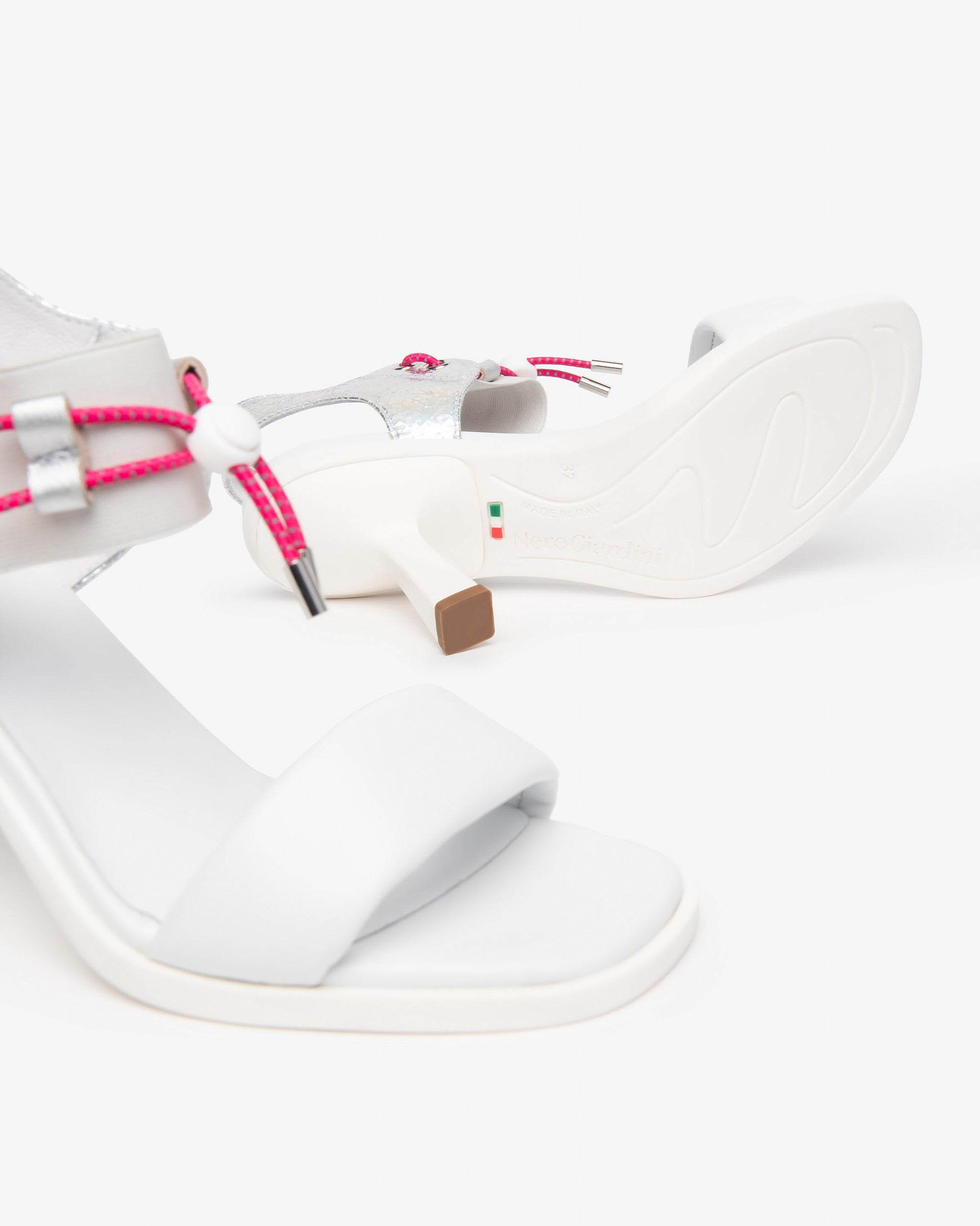 Sandali Donna in Pelle e Materiale Tecnico