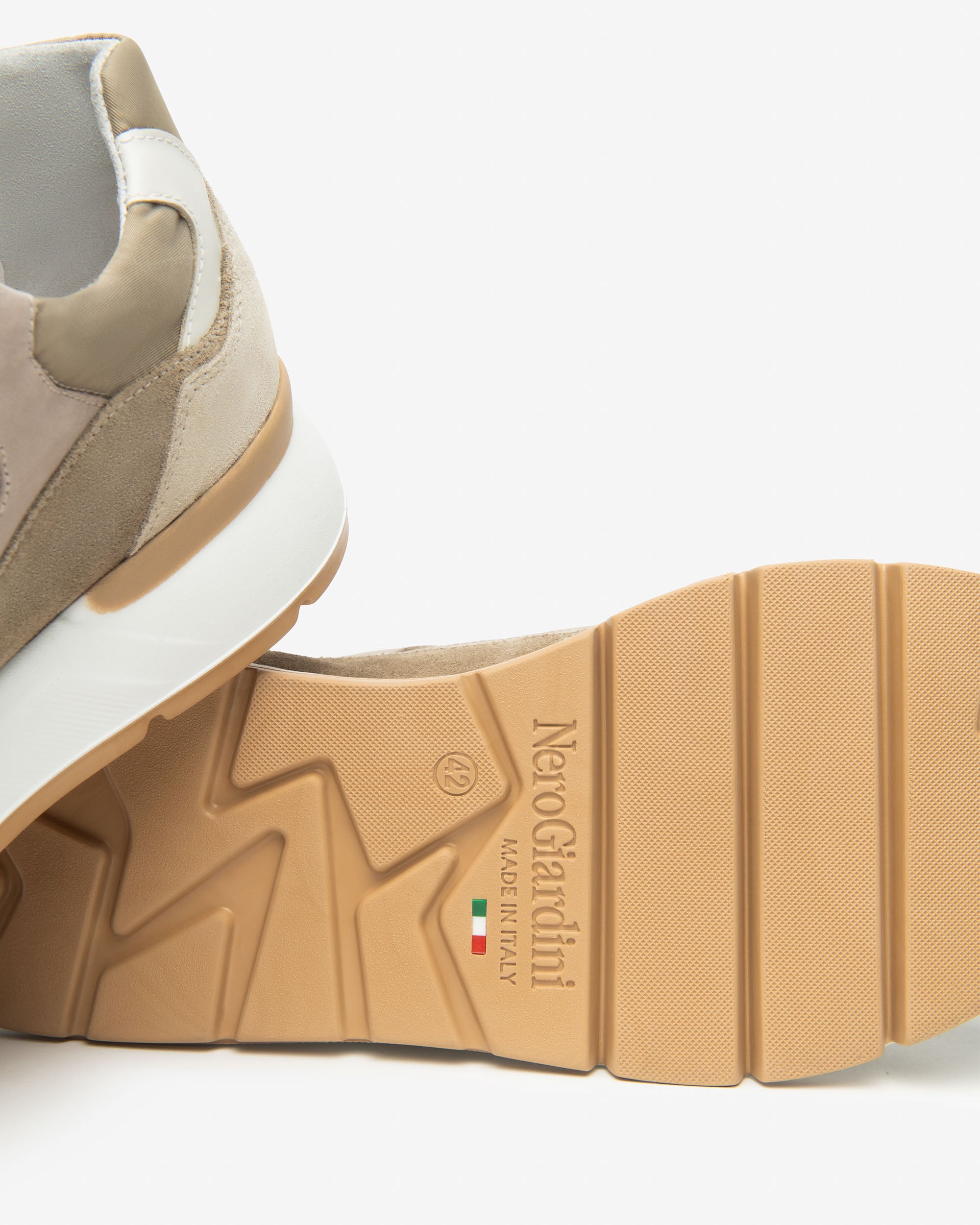 Sneakers Uomo in Pelle, Camoscio e Tela