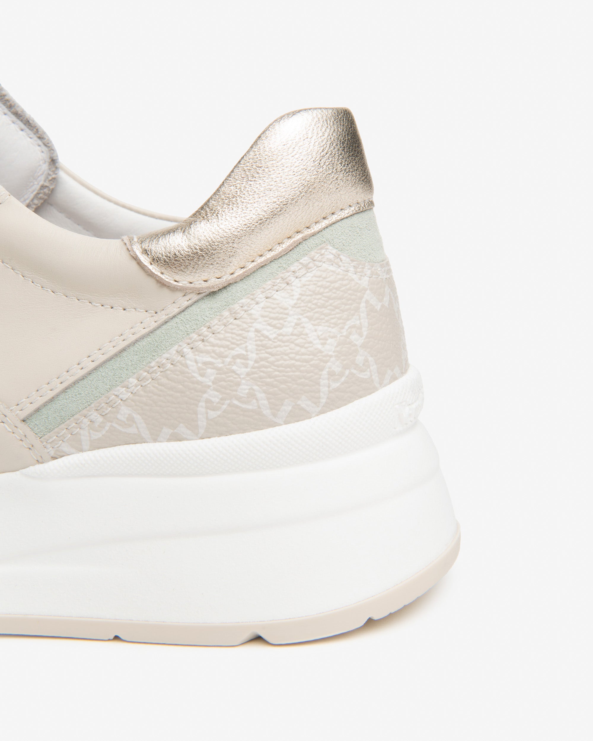 Sneakers Donna in Pelle e Materiale Tecnico