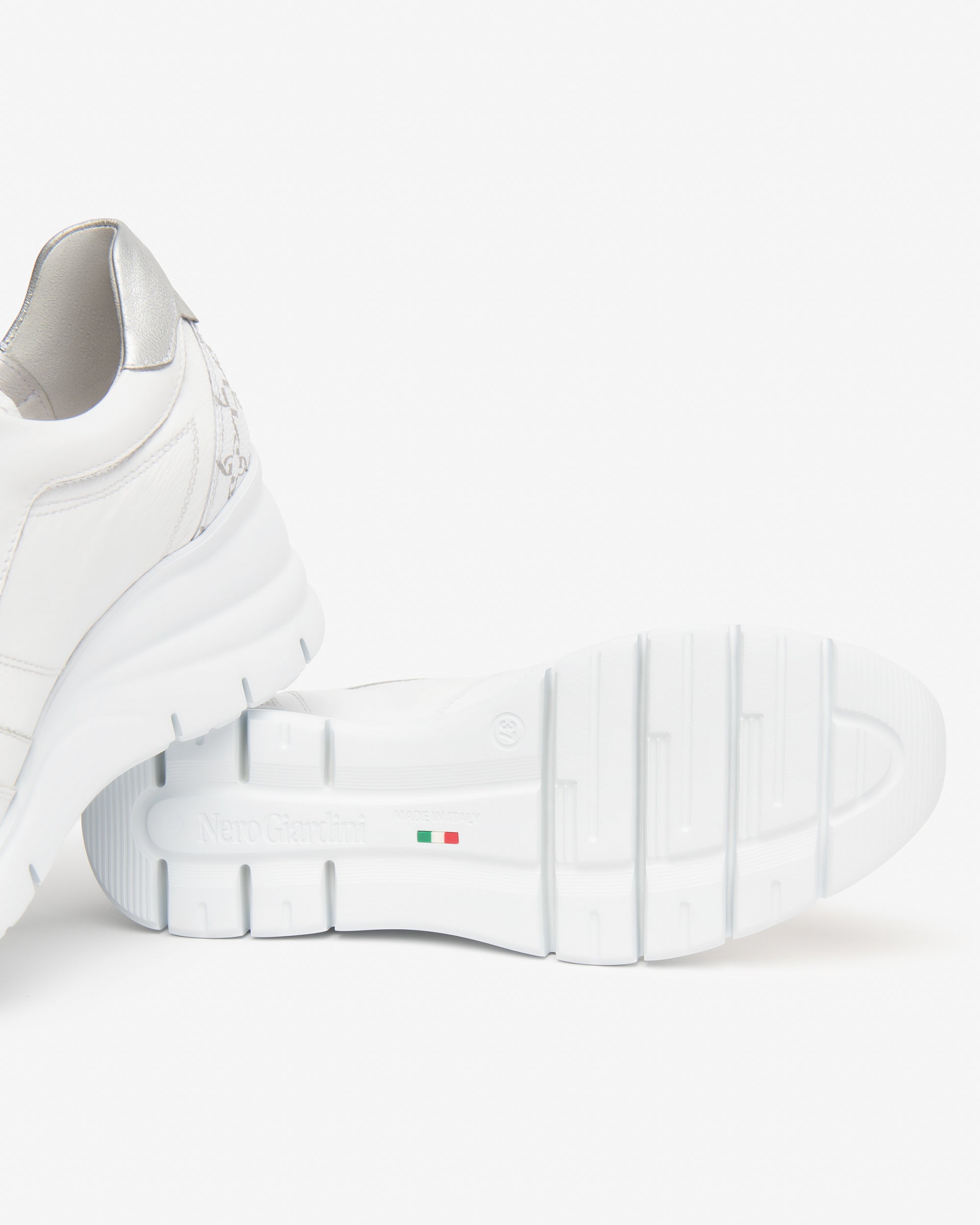 Sneakers Donna in Pelle e Materiale Tecnico