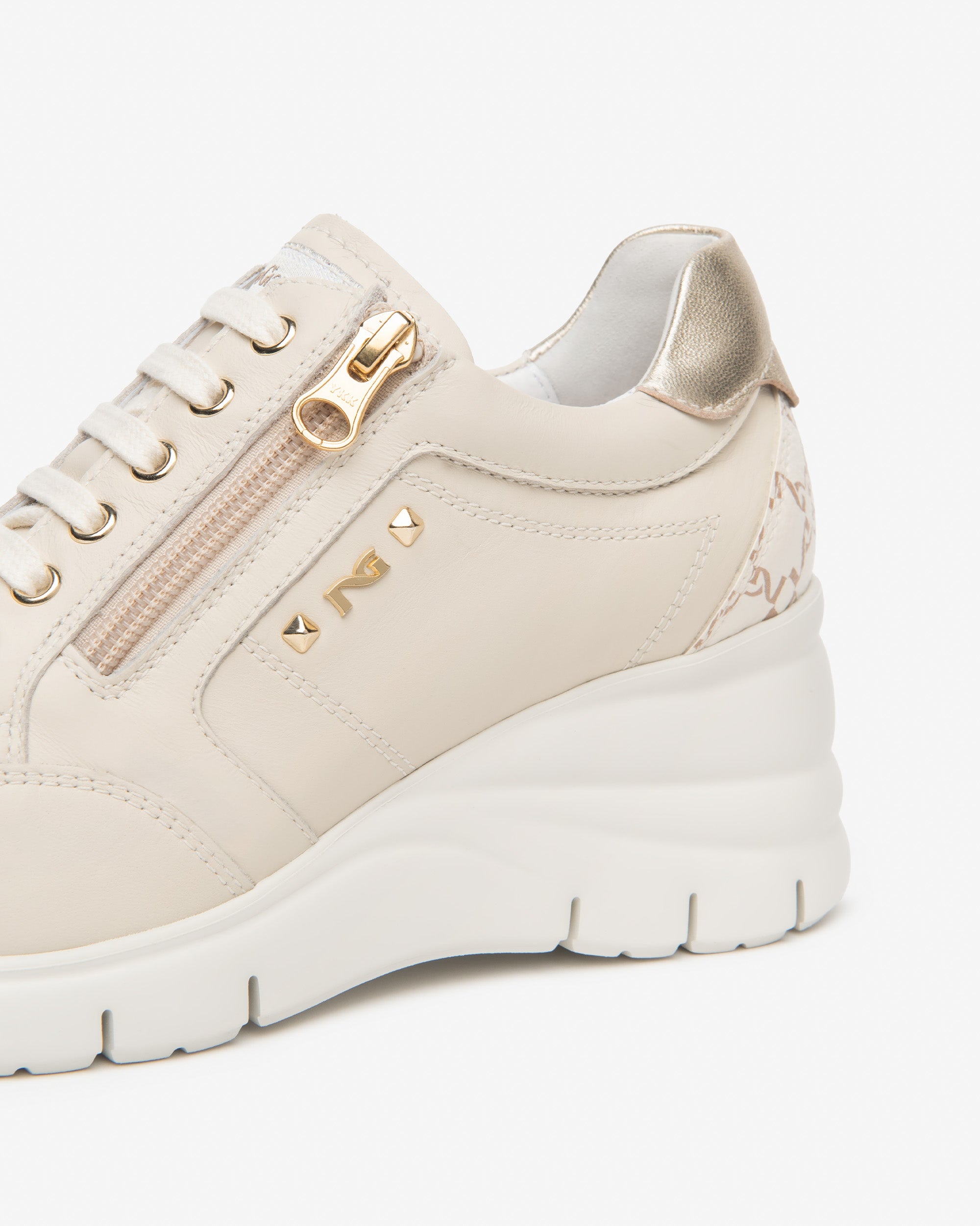 Sneakers Donna in Pelle e Materiale Tecnico