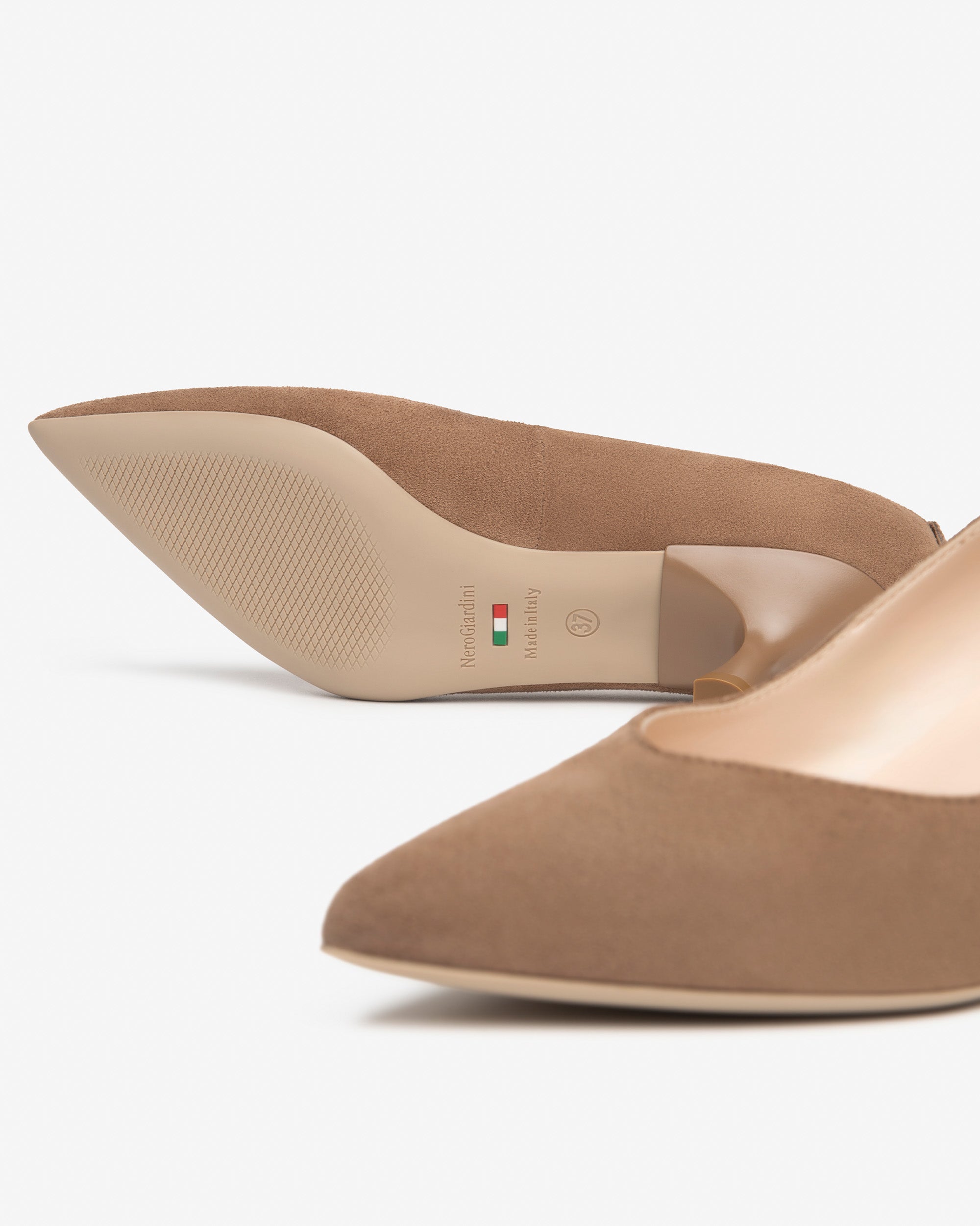 Décolléte Donna in Suede