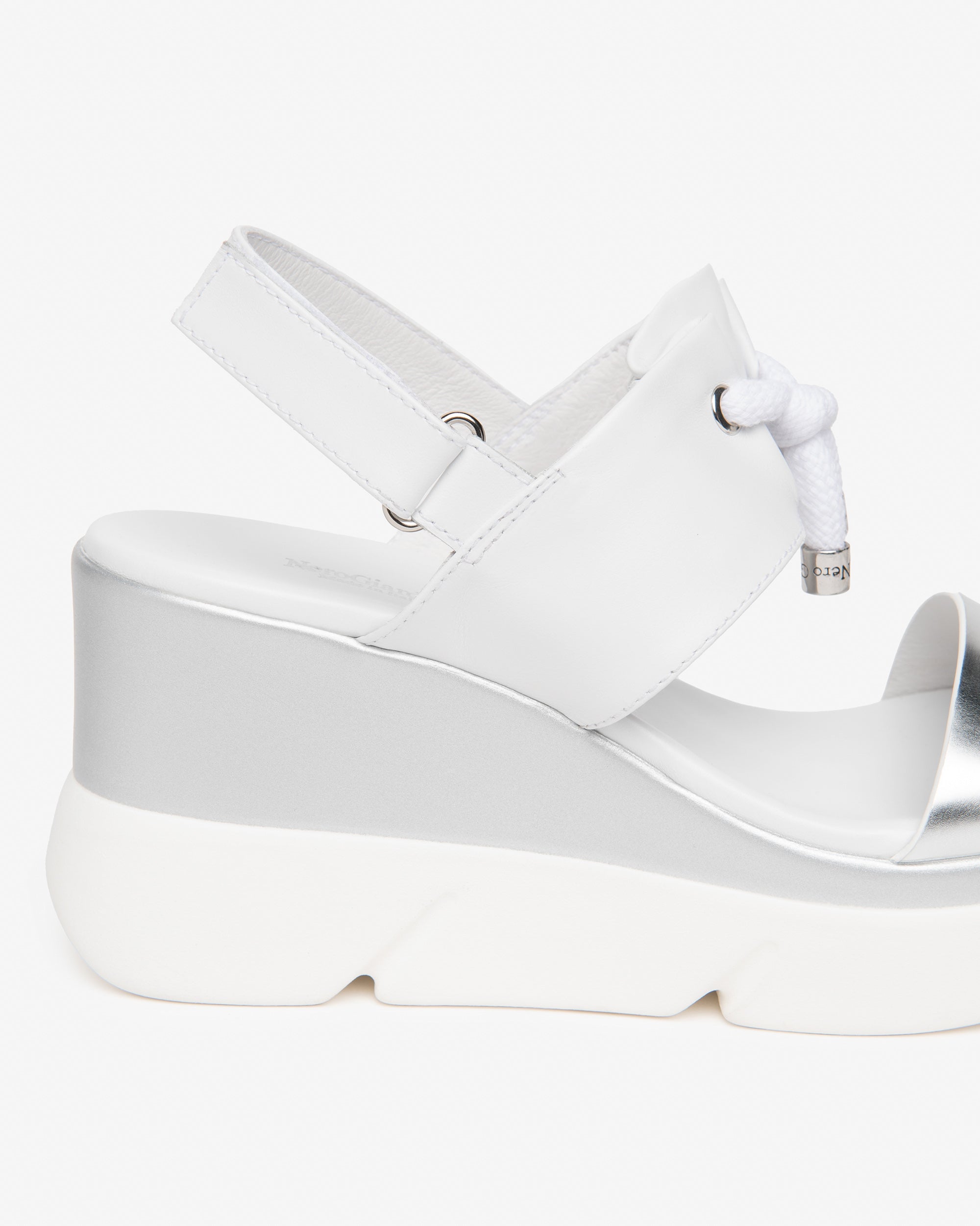 Sandali Donna in Pelle e Materiale Tecnico