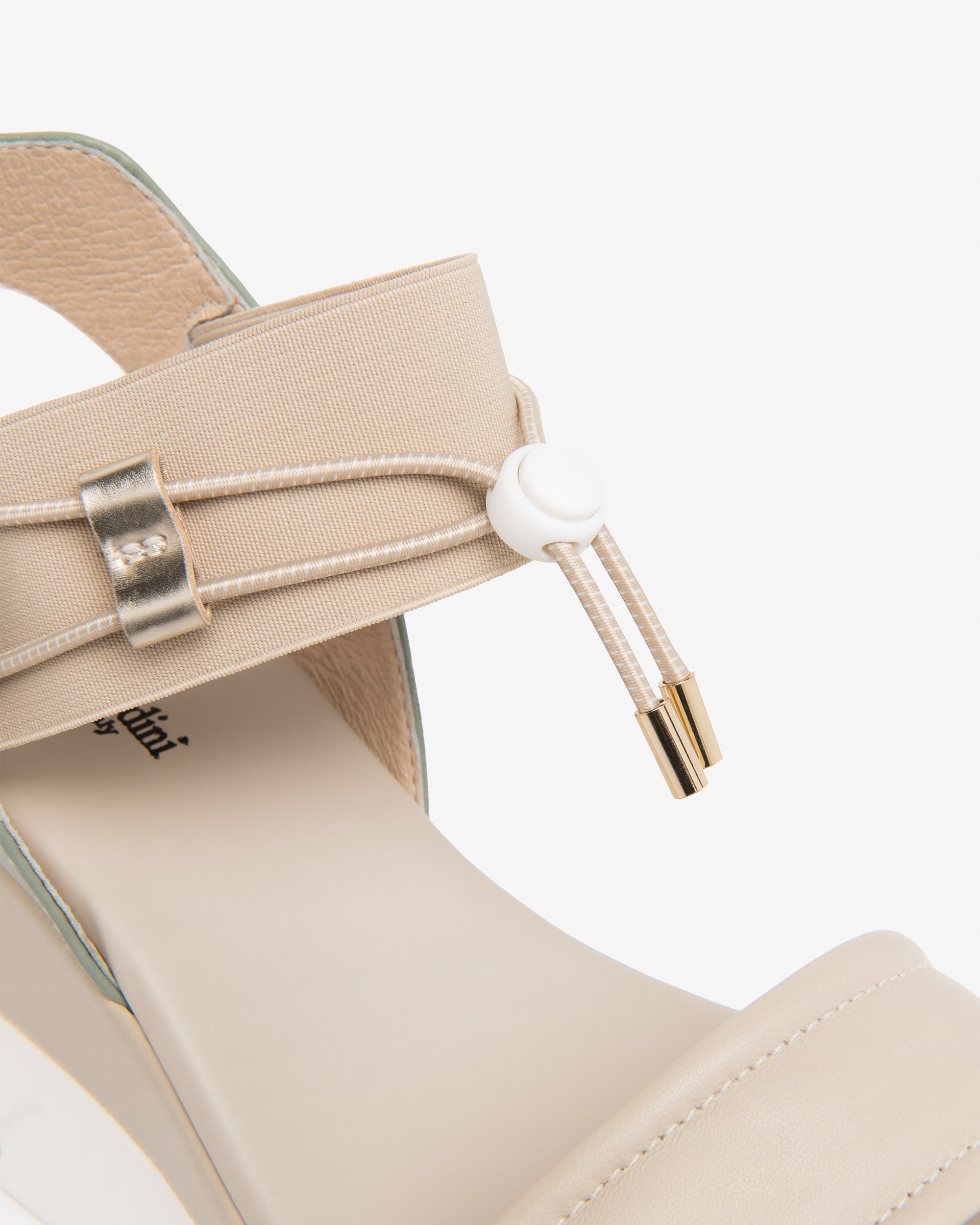 Sandali Donna in Pelle e Materiale Tecnico